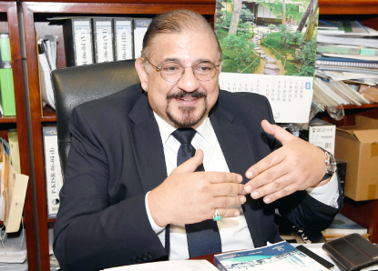 Portrait of author Sherif El-Eskandarany